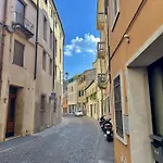 Bilocale Di Lusso Centro Storico Zona Verdi