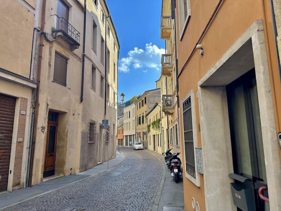 Appartamento Bilocale Di Lusso Centro Storico Zona Verdi *